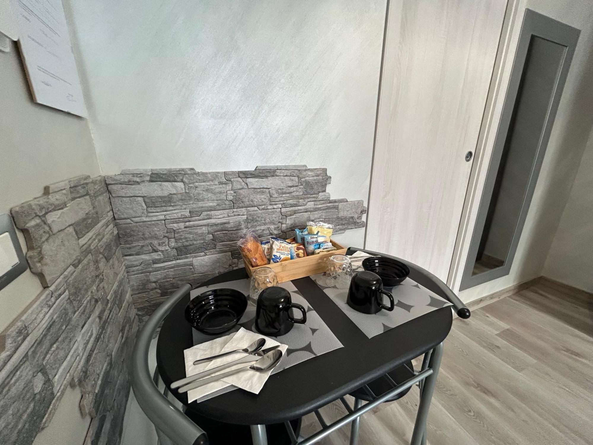 Our Guest House Fiumicino Buitenkant foto
